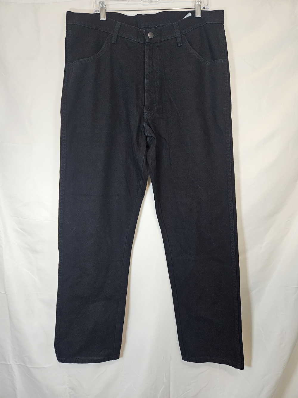 Wrangler Men's Black Straight-Leg Jeans